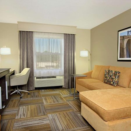 Hampton Inn & Suites-Florence Downtown Bagian luar foto