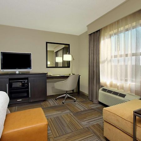 Hampton Inn & Suites-Florence Downtown Bagian luar foto
