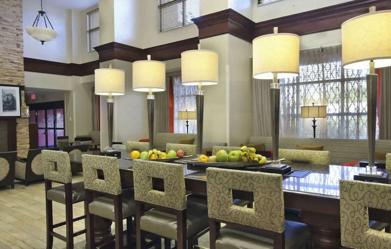 Hampton Inn & Suites-Florence Downtown Bagian luar foto